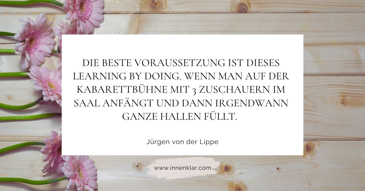Zitat Jürgen von der Lippe: Learning by doing – Innenklar Tipp 7: Friedrich Hebbel claudiagund.com/...Es-gehoert-mehr-Mut...Hebbel.jpg innenklar-zitat-friedrich-hebbel-mehr-mut.jpg Zitat Friedrich Hebbel: Mehr Mut, die Meinung zu ändern – Innenklar Schluss: E. L. Doctorow claudiagund.com/...Nimm-Teil...Doctorow.jpg innenklar-zitat-el-doctorow-nimm-teil.jpg Zitat E. L. Doctorow: „Nimm teil… lebe es aus.“ – Innenklar Quelle der aktuellen Bildpfade: die eingebundenen Bilder zeigen auf claudiagund.com (siehe Klick auf die Bildlinks im Artikel). claudiagund.com +8 claudiagund.com +8 claudiagund.com +8 Hinweis zum Format: Du kannst kein WebP hochladen – bleib bei JPG (Qualität 75–82 %, Breite ~1200 px). Titel/Fokus im Motiv mittig, damit OG-Crop gut aussieht. Text-Check & Innenklar-Bezug (konkret umsetzen) Innenklar-Branding: Bitte entferne im Fließtext die Fremd-Zeilen Claudia Gund / www.claudiagund.com . www.schokifuerdiessele.com (kommen mehrfach vor) und ersetze sie, wo sinnvoll, durch eine kurze Innenklar-Zeile wie: „Mehr fühlen, weniger denken. Innen klar.“ – oder lasse die Stelle einfach entfallen. innenklar.com +1 Mini-Übungen am Ende entfernen: Im unteren Bereich gibt es Q&A-Snippets („Ist Grenzen setzen egoistisch? …“, „Wie sage ich freundlich Nein? …“, „Wie starte ich mit People Pleasing-Detox …“). Diese bitte am Ende löschen (Vorgabe: am Ende kommt das Freebie, Mini-Übungen sind oben/Sidebar/Footer genug). innenklar.com H1-Struktur glätten: Es scheint faktisch zwei Hauptüberschriften zu geben („Scheiß drauf…“ und „7 Tipps, die Du sofort umsetzen kannst“). Bitte nur 1× H1 lassen: H1: „Scheiß drauf, was andere sagen. Du kannst es nie jedem recht machen.“ „7 Tipps, die Du sofort umsetzen kannst“ → H2. innenklar.com Rechtschreibung/Feinschliff (konkret ersetzen): „anerrzogenensWertesystem“ → anerzogenes Wertesystem „anszupsrechen“ → anzusprechen „Johny“ → Johnny „Authenitzität“ → Authentizität Direkte Anrede durchgängig Du, Dir, Dein groß schreiben. (Alle Fundstellen stammen aus dem sichtbaren Artikeltext.) innenklar.com Interne Links: „Was ist Resilienz?“ verlinkt bereits intern – gut. innenklar.com Defekt: Der Link hinter „Vielleicht ernährst Du Dich auch einfach nur nicht gesund genug“ führt auf eine 404 (Gastbeitrag/Heißhunger). Bitte Link korrigieren oder entfernen. Unbekannt Schluss-CTA (Freebie): Am Artikelende statt Mini-Übungen eine kurze, warme Freebie-Überleitung (2 Sätze) + Button „Freebie holen“ (Link zu Deiner Freebie-Zielseite). Im Layout: ein Divi Call to Action-Modul (siehe „Divi Klickwege“ unten). Das passt zur Sidebar-Box „HOL DIR DEIN FREEBIE“ und erfüllt Deine Vorgabe „am Ende kommt das Freebie“. innenklar.com Yoast – vollständige Angaben (mit Klickpfad) Klickpfad (Divi / Classic Editor): WP-Backend → Beiträge → Artikel öffnen → unterhalb des Divi-Editors Yoast SEO Panel. 1) SEO (oben): Fokus-Keyphrase: allen recht machen aufhören Synonyme (Yoast Premium): People Pleasing ablegen, Grenzen setzen, Nein sagen lernen SEO-Titel: Nie allen recht machen: 7 Tipps für mehr Selbstbestimmung | innenklar Slug (Permalink): allen-recht-machen-aufhoeren (danach 301 von /allen-recht-machen-aufhoeren-7-tipps/ setzen) Meta-Beschreibung: „Du musst es nicht allen recht machen. 7 sanfte, sofort umsetzbare Tipps, mit denen Du Grenzen setzt, Dich selbst spürst und Dein Leben innen klar gestaltest.“ Breadcrumbs-Titel: Nie allen recht machen 2) Lesbarkeitsanalyse: Lange Sätze an 2–3 Stellen kürzen (v. a. in Tipp 4/5), Übergangswörter bei Tipp-Einstiegen ergänzen („Außerdem“, „Zudem“, „Dazu“). (Nur, falls Yoast meckert.) 3) Schema (Darstellung): Seitenart: Artikel (BlogPosting) Artikeltyp: Blog Post (Standard) 4) Erweitert (Robots/Canonical): In Suchergebnissen anzeigen? Ja Robots Meta: index, follow (Standard) max-snippet/image/video: Standard belassen Canonical: leer lassen (Yoast setzt selbst-canonical) 5) Social: Facebook-Titel: Nie allen recht machen: 7 Tipps, die Dir sofort helfen Facebook-Beschreibung: Kurz & warmherzig; ≈140–180 Zeichen – inhaltlich nah an der Meta-Description. Facebook-Bild: Entweder Standard-OG (Fallback) oder die Dante-Karte in 1200×630 (neu hochladen als innenklar-og-allen-recht-machen.jpg). Twitter (X): Titel/Beschreibung wie FB, Bild gleich. (Alle Yoast-Einstellungen entsprechen der gängigen Panel-Reihenfolge im Beitrag.) Divi – konkrete Klickwege für Deine Anpassungen A) Überschriften-Hierarchie korrigieren Beiträge → Artikel Bearbeiten → Divi Builder → jeweiliges Text-Modul: „7 Tipps…“ auswählen → Design → Text → Textüberschriftstufe: H2 setzen. Prüfen, dass es nur eine H1 im Beitrag gibt (die Hauptüberschrift im oberen Text-Modul). B) Innenklar-Bezug & Rechtschreibung Gleiche Text-Module → störende Zeilen mit den Domains entfernen, Rechtschreibfehler laut Liste korrigieren, Anrede Du/Dir/Dein groß. C) Mini-Übungen am Ende entfernen Unterstes Text-Modul mit Q&A-Snippets („Ist Grenzen setzen egoistisch?“ etc.) löschen. D) Freebie-CTA einfügen (am Ende) + Modul → Call to Action (oder Blurb + Button) Titel: „Hol Dir Dein Freebie“ Text: 1–2 warme Sätze (Innenklar-Ton) Button: „Freebie holen“ → Link zu Deiner Freebie-Seite Design: Button sichtbar (Akzentfarbe), ausreichend Abstand nach oben. E) Bilder austauschen (innenklar-Mediathek) Medien → Datei hinzufügen → neue JPGs hochladen (Dateinamen wie oben, ALT direkt in der Mediathek setzen). Zurück im Beitrag → jedes Bild-/Text-Modul → Bild ersetzen → ALT prüfen. (Aktuell zeigen die Bilder noch auf claudiagund.com.) claudiagund.com +8 claudiagund.com +8 claudiagund.com +8 F) Interner 404-Link fixen Stelle „Vielleicht ernährst Du Dich…“ → Link aktualisieren oder entfernen (der Ziel-Artikel existiert unter dieser URL nicht). Unbekannt G) 301-Weiterleitung setzen (Slug-Änderung) Wenn Du RankMath/Redirection nutzt: Werkzeuge → Redirection (oder Plugin „Redirection“) → Weiterleitung: Quelle: /allen-recht-machen-aufhoeren-7-tipps/ Ziel: /allen-recht-machen-aufhoeren/ Typ: 301 (permanent) Zwischenüberschriften – minimal SEO-getunt (Beibehaltung) H2: 7 Tipps, die Du sofort umsetzen kannst H2: Tipp 1: Erkenne Dich selbst H2: Tipp 2: Definiere Deine Werte H2: Tipp 3: Sei Du selbst H2: Tipp 4: Übernimm Verantwortung H2: Tipp 5: Erkenne und eliminiere Deine Energieräuber H2: Tipp 6: Mach’ Dich locker H2: Tipp 7: Kommuniziere offen und ehrlich H2 (Schluss): Du kannst es nie allen recht machen – und das ist gut so (Formuliert wie im Artikel, nur geringfügig geglättet, damit Keyphrases natürlich fallen.) innenklar.com +1 Mini-To-Dos (knackig) Slug verkürzen + 301 setzen Text bereinigen (Innenklar, Rechtschreibung, Anrede groß) Q&A/Mini-Übungen am Ende entfernen, Freebie-CTA einbauen Bilder in innenklar hochladen, neue ALT-Texte setzen, im Beitrag ersetzen Defekten Link bei Heißhunger/Gastbeitrag korrigieren Yoast vollständig befüllen (obenstehende Werte) Wenn Du magst, übernehme ich auch noch die 301-Liste und ein schnelles Schluss-Snippet für den Freebie-CTA im Innenklar-Ton. 💛 Umfassendes Nachdenken